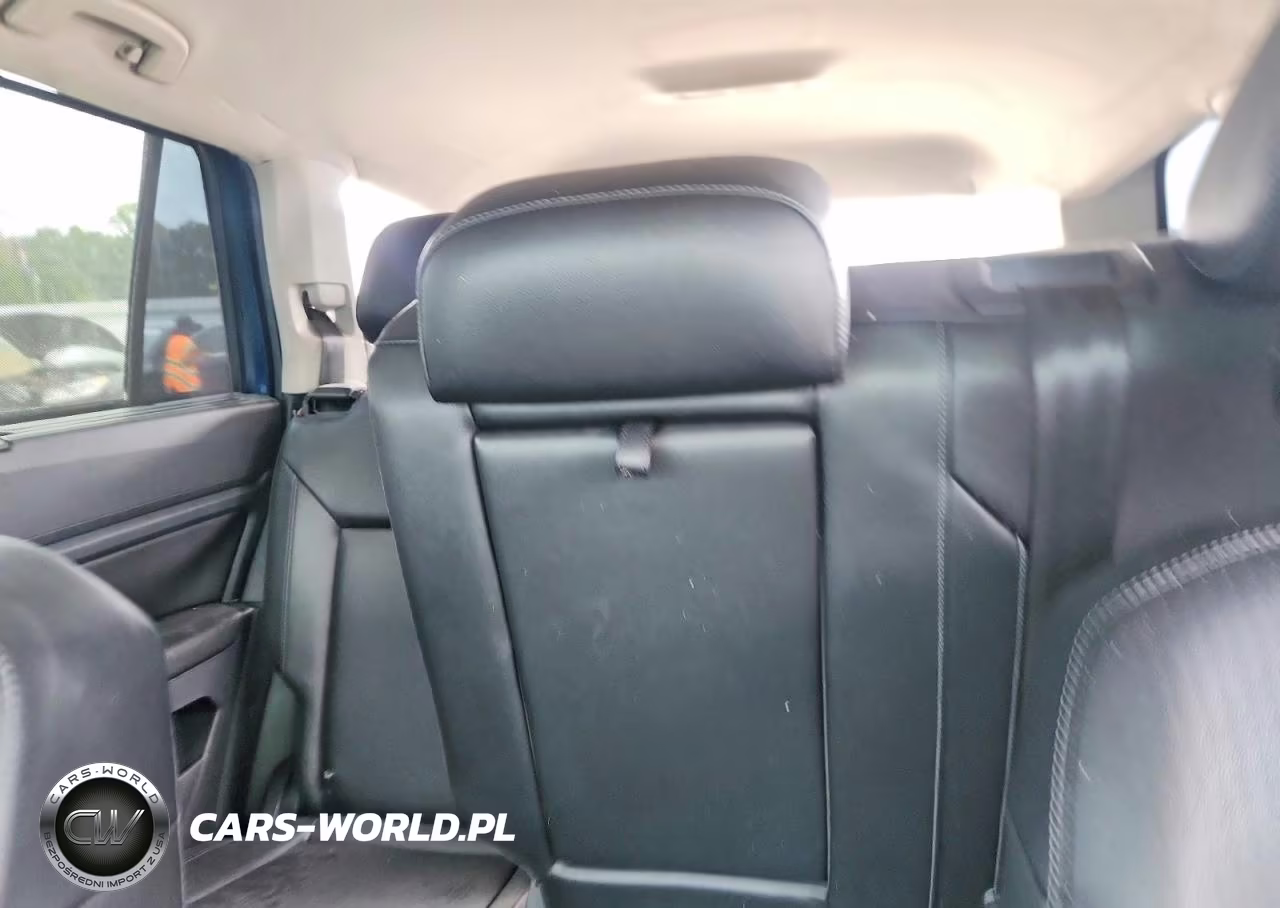 2019 Volkswagen Atlas Se VIN:1V2WR2CA9KC549891 - 10