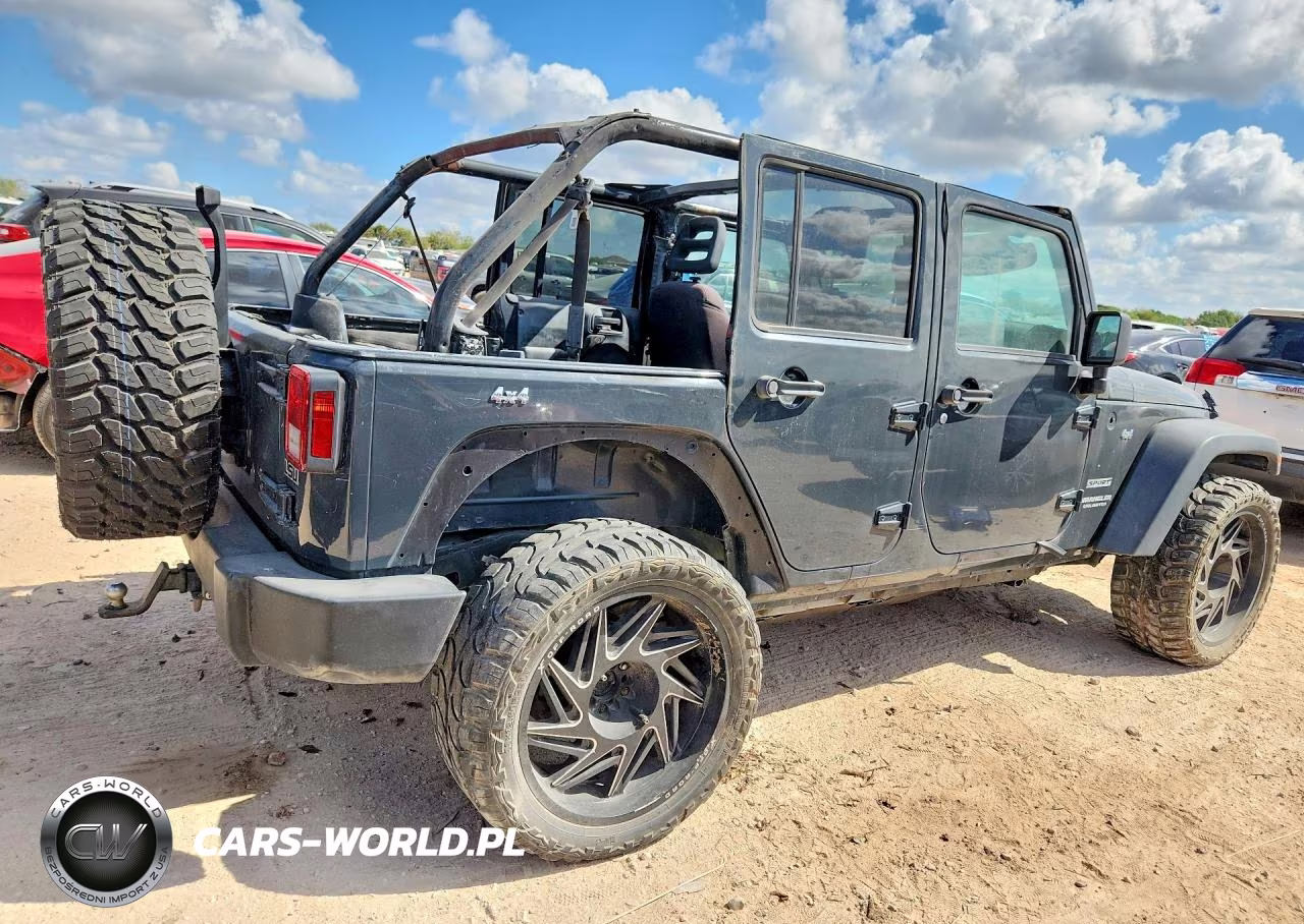 2017 Jeep Wrangler Unlimited Sport VIN:1C4BJWDG6HL661414 - 3