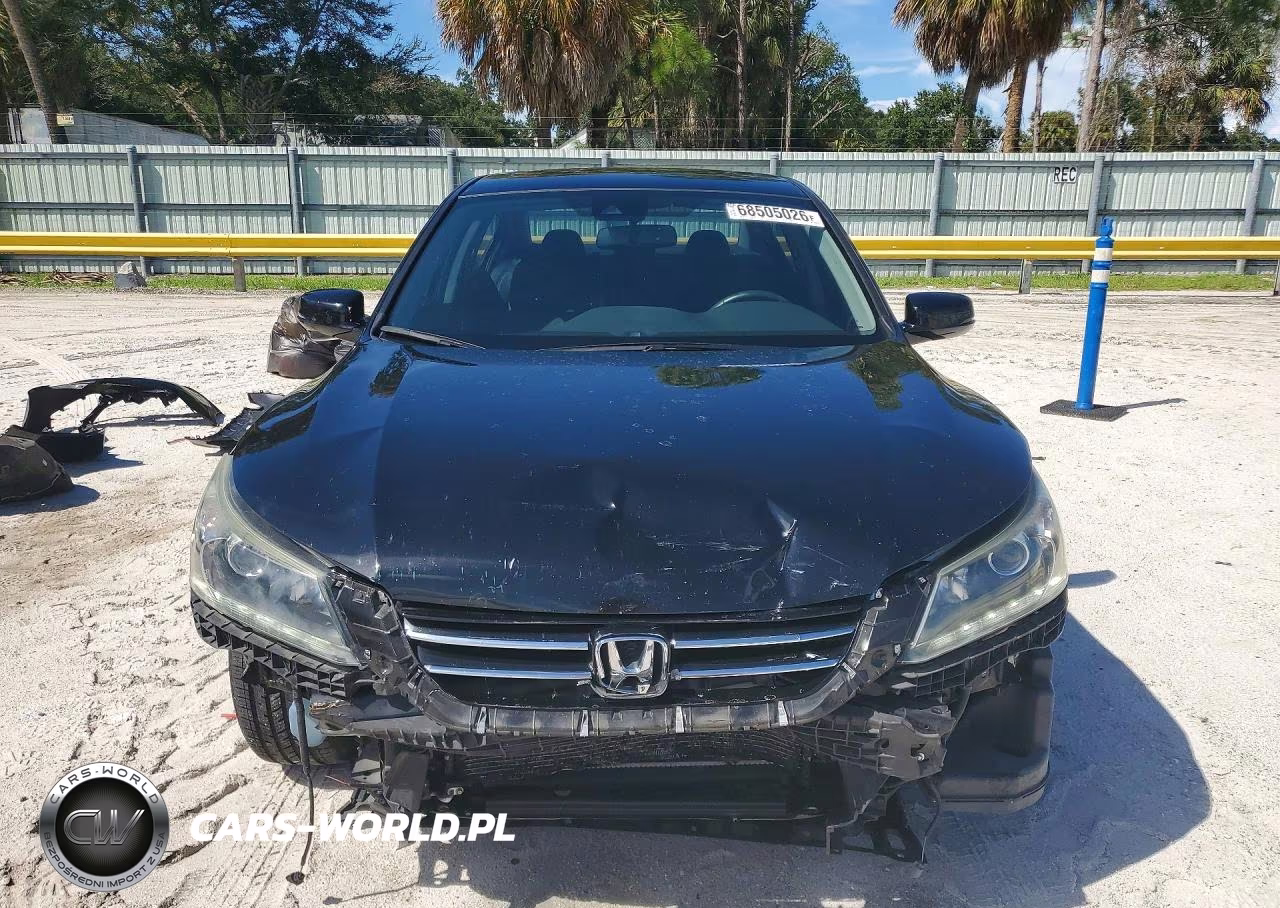2015 Honda Accord Exl VIN:1HGCR3F84FA015820 - 5