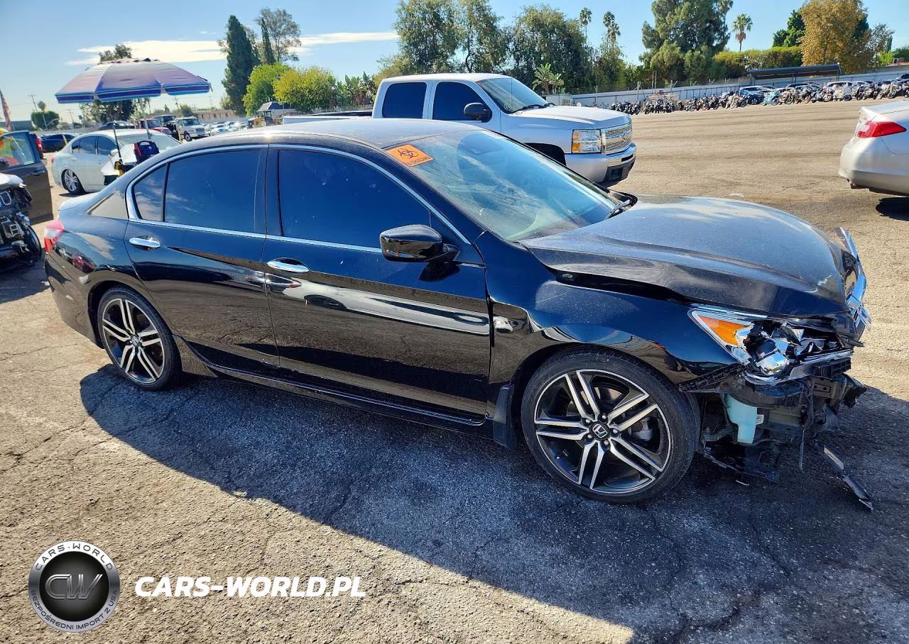 2016 Honda Accord Sport VIN:1HGCR2F64GA136700 - 4