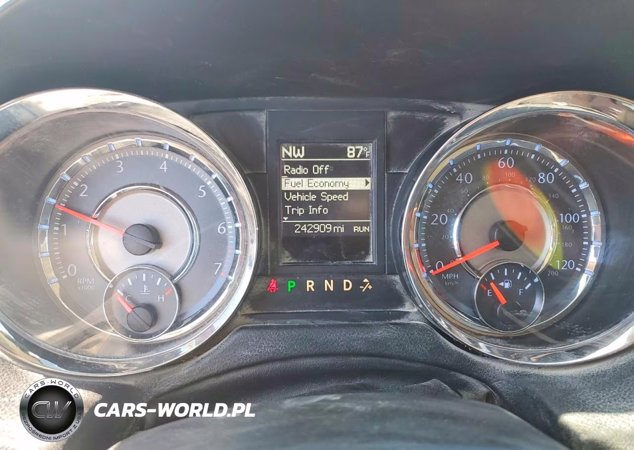 2013 Chrysler Town & Country Touring L VIN:2C4RC1CG6DR534600 - 9