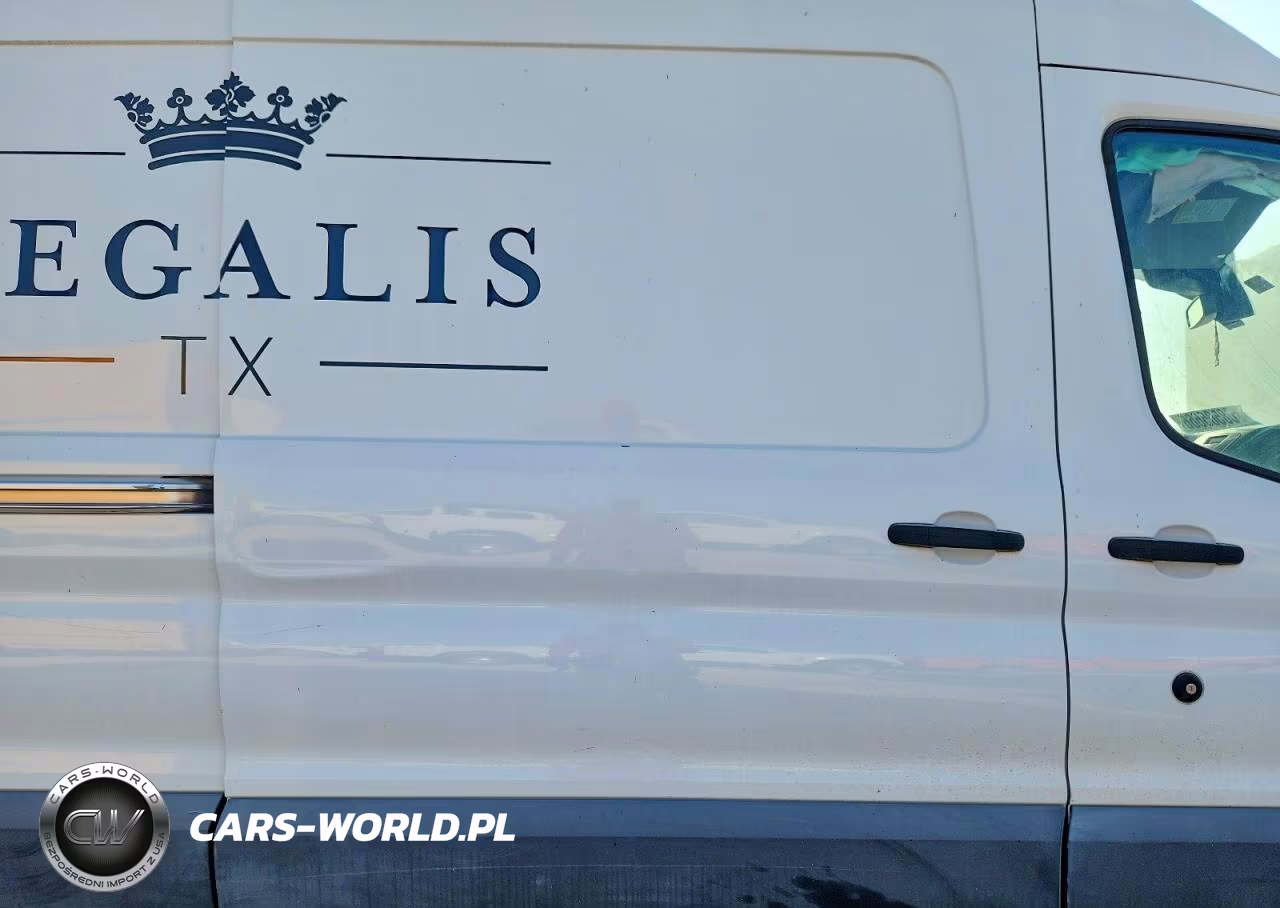 2018 Ford Transit Refrigerated Delivery Van VIN:1FTYR2XM7JKA47884 - 11