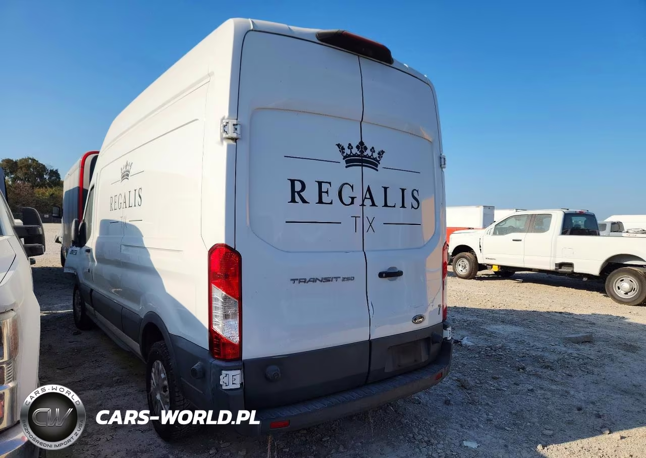 2018 Ford Transit Refrigerated Delivery Van VIN:1FTYR2XM7JKA47884 - 2