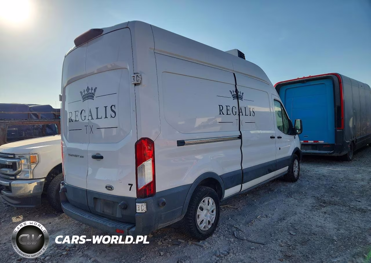 2018 Ford Transit Refrigerated Delivery Van VIN:1FTYR2XM7JKA47884 - 3