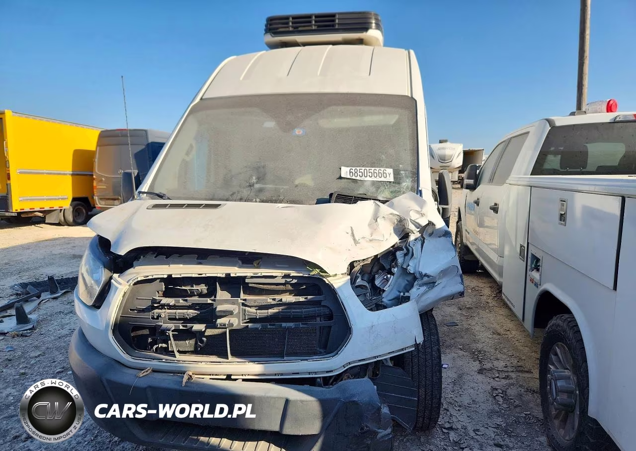 2018 Ford Transit Refrigerated Delivery Van VIN:1FTYR2XM7JKA47884 - 5