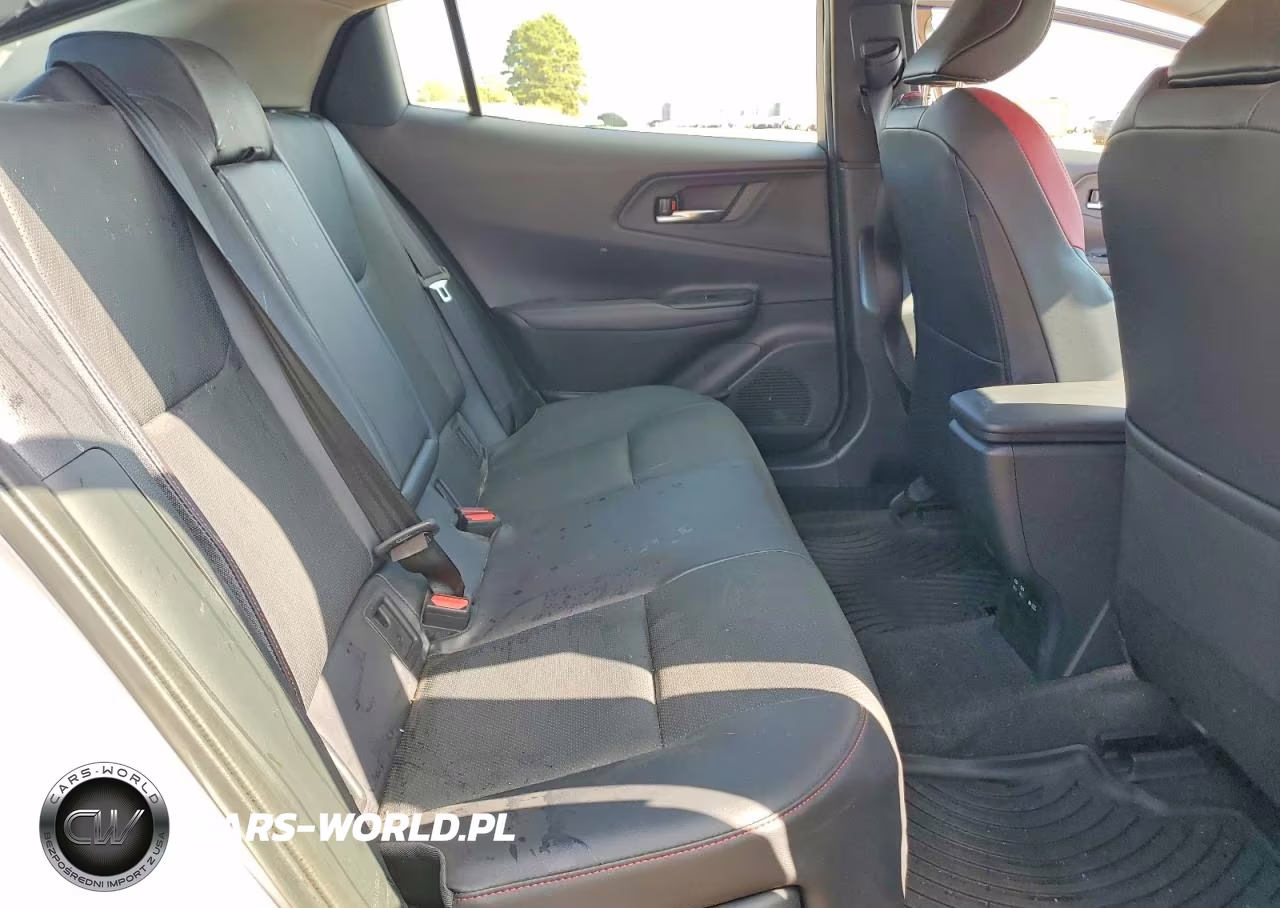 2024 Toyota Prius Prime Xse VIN:JTDACACU1R3024903 - 10