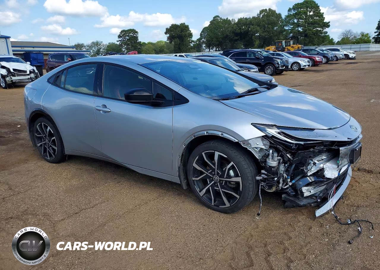 2024 Toyota Prius Prime Xse VIN:JTDACACU1R3024903 - 4