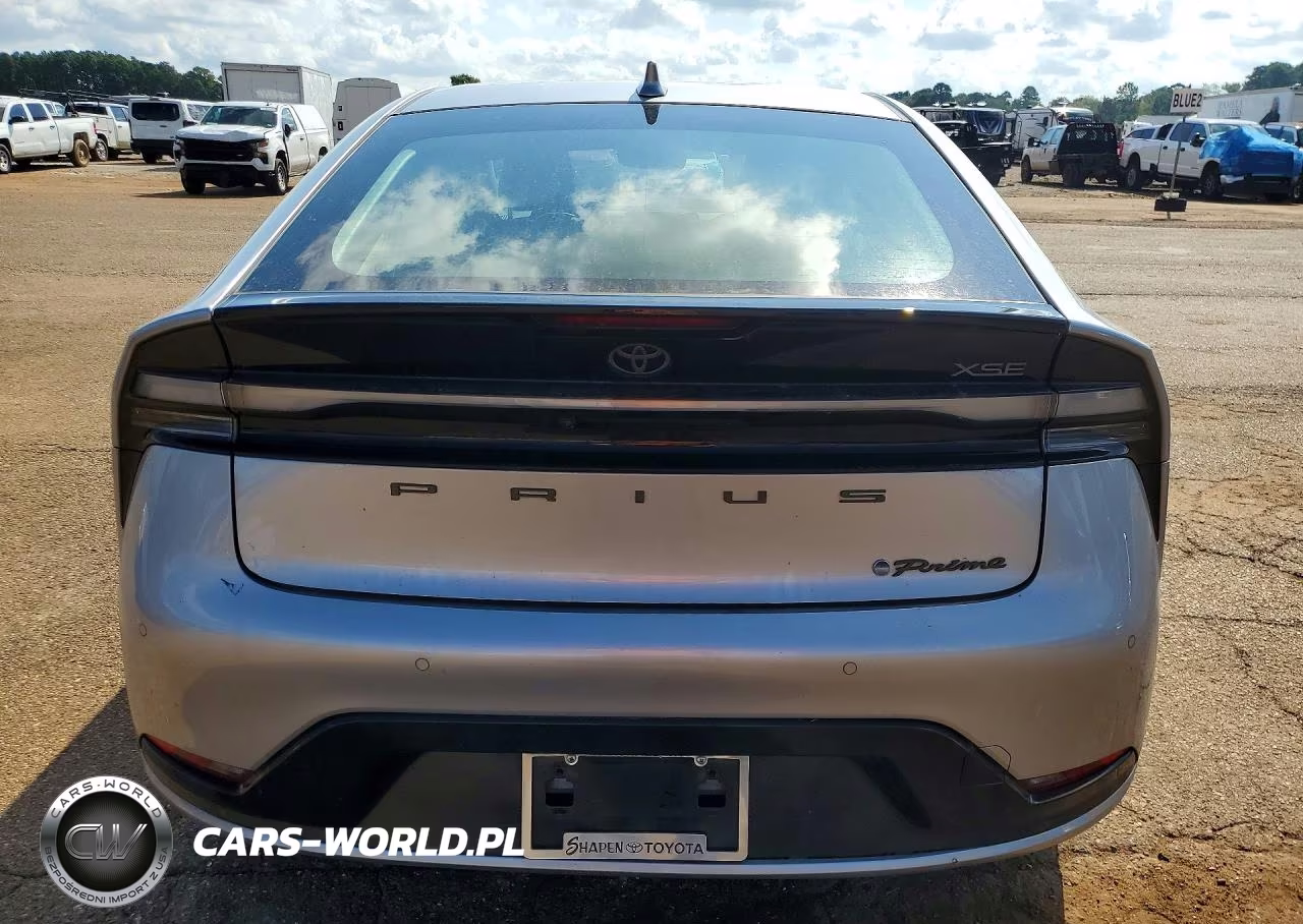 2024 Toyota Prius Prime Xse VIN:JTDACACU1R3024903 - 6
