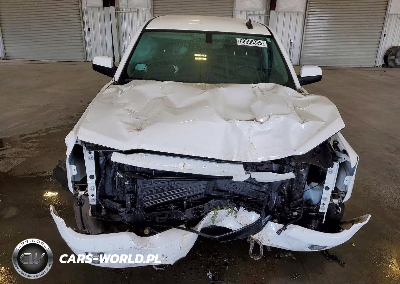 2018 Chevrolet Silverado K1500 Lt VIN:3GCUKREC3JG382153 - 5