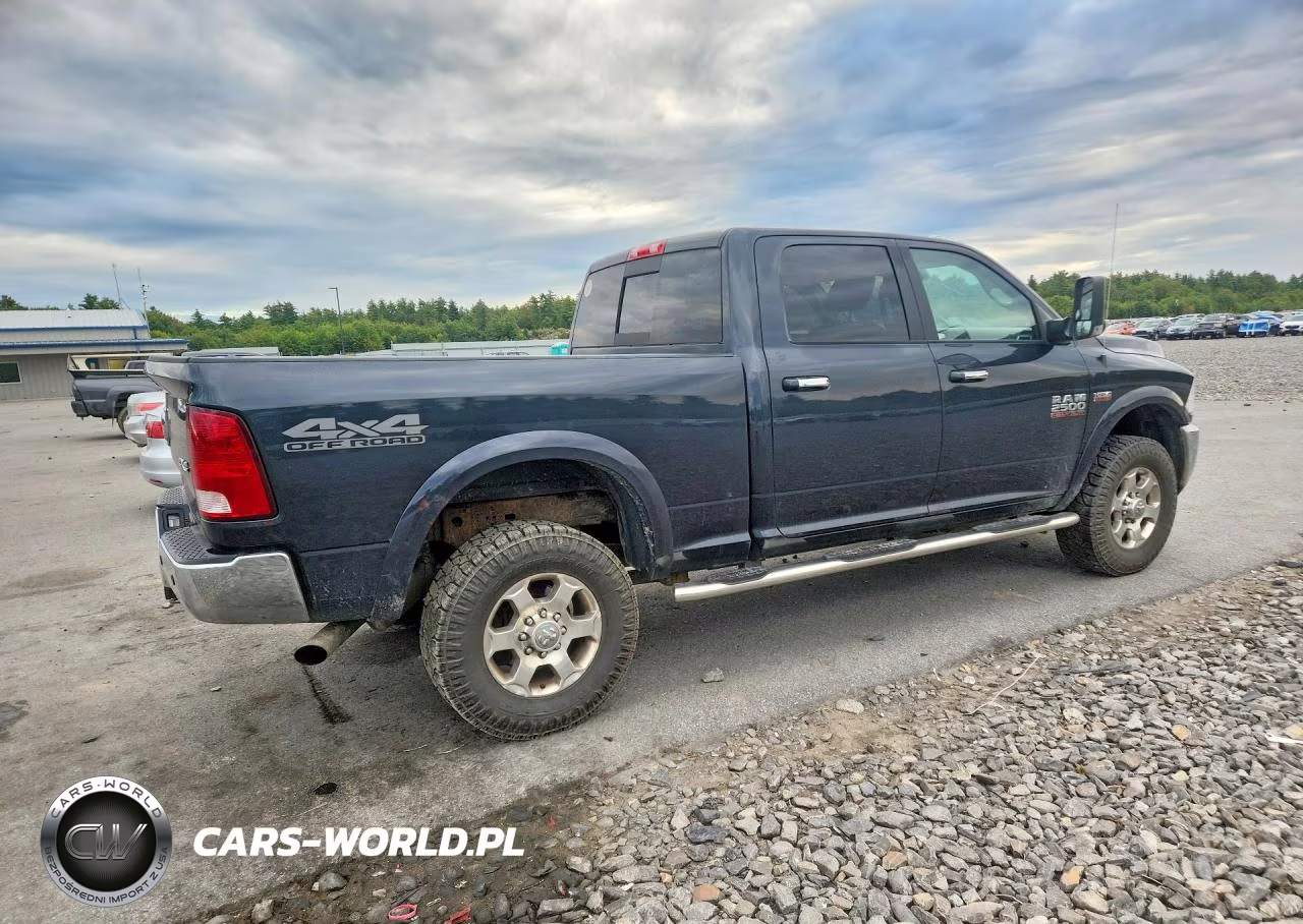 2018 Ram 2500 Slt VIN:3C6UR5DJ9JG212150 - 3