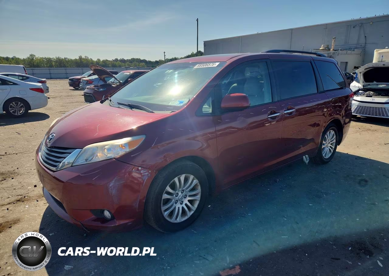 2012 Toyota Sienna Xle 8-Passenger