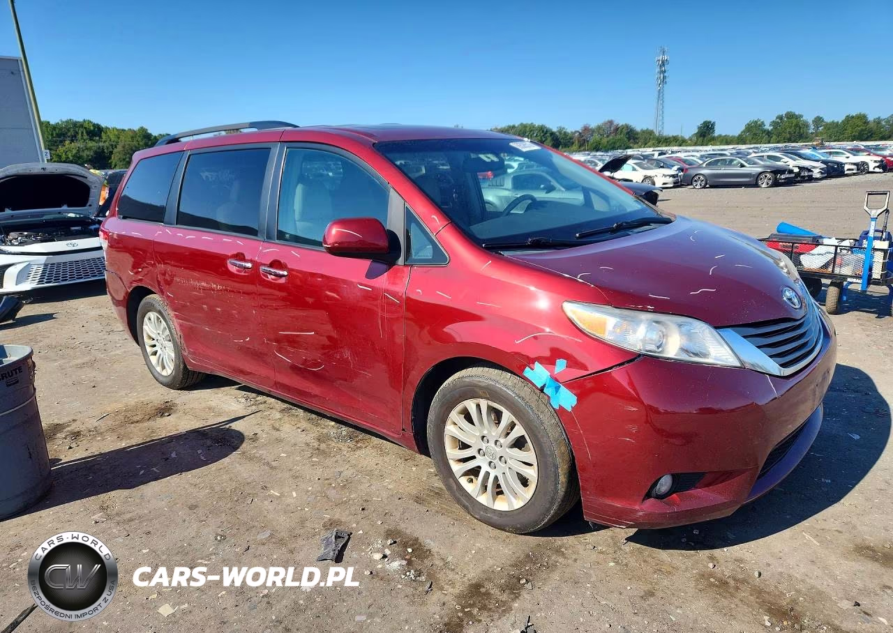 2012 Toyota Sienna Xle 8-Passenger VIN:5TDYK3DC9CS200332 - 4