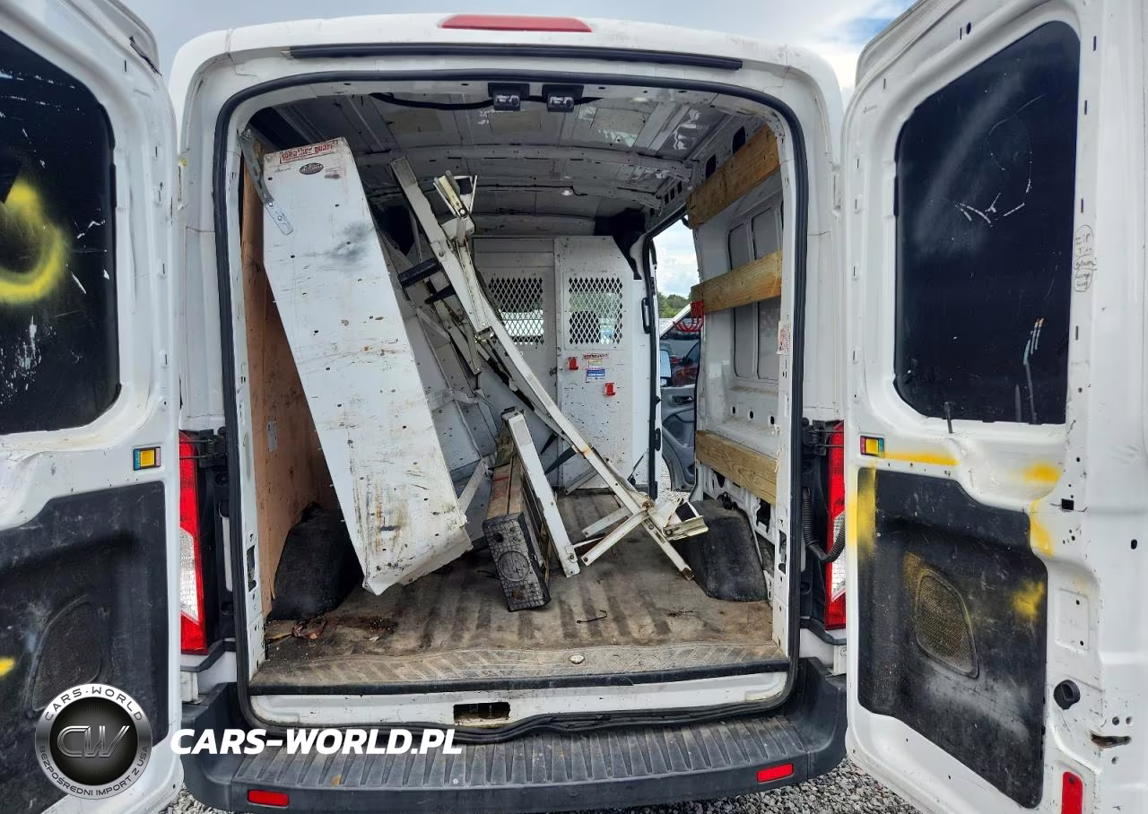 2015 Ford Transit T-250 VIN:1FTYR1CM5FKA38110 - 10