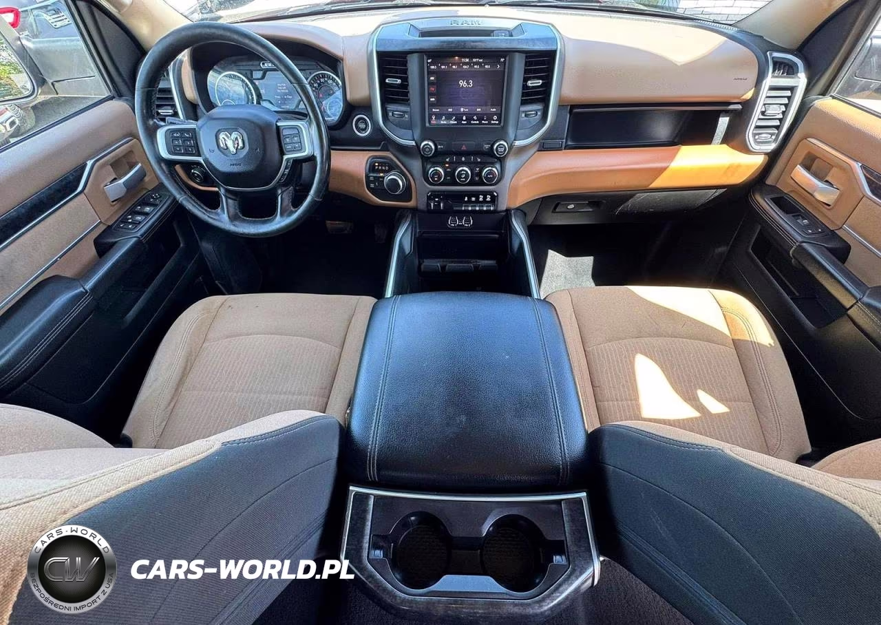 2019 Ram 2500 Big Horn VIN:3C6UR5JJ8KG539046 - 9