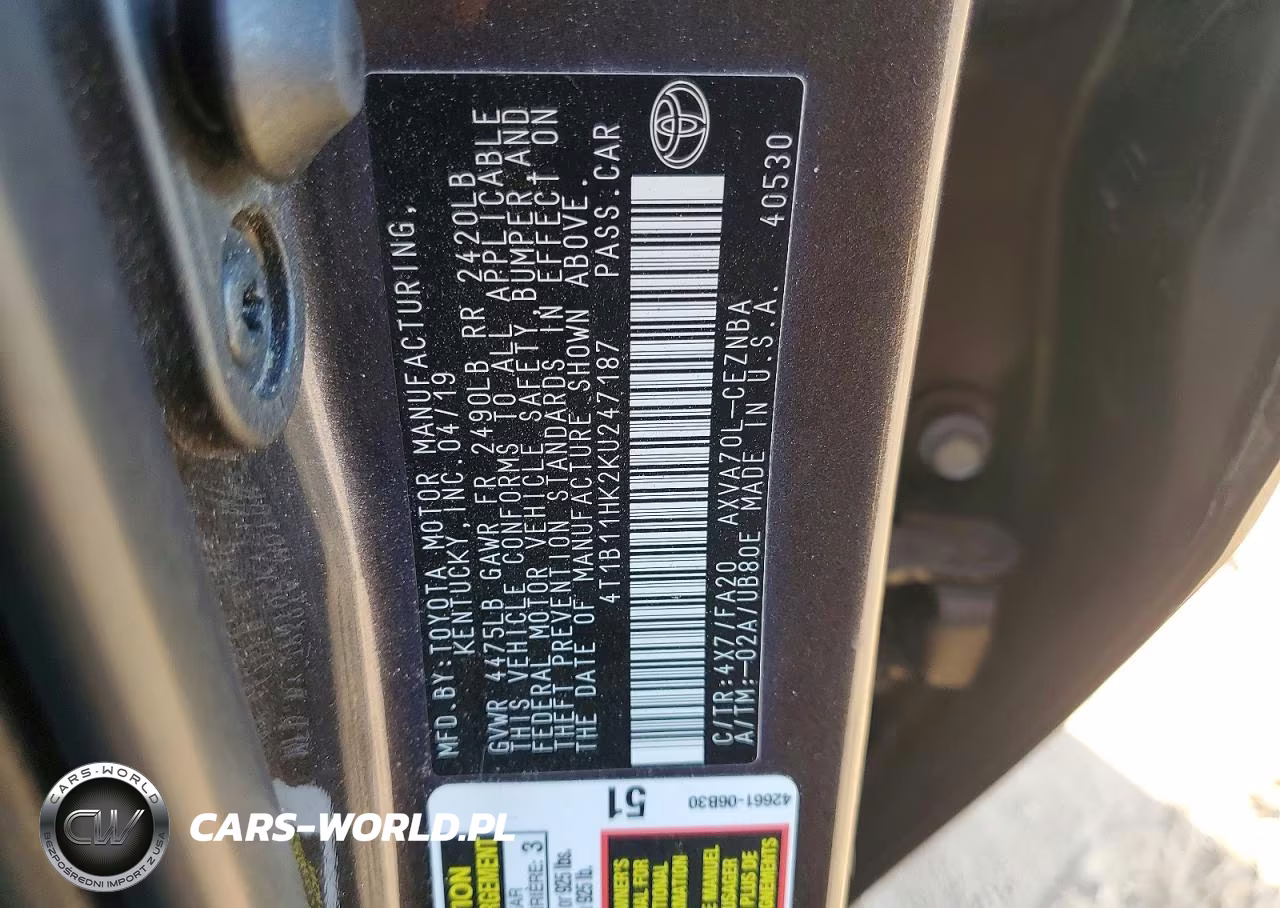 2019 Toyota Camry Le VIN:4T1B11HK2KU247187 - 12