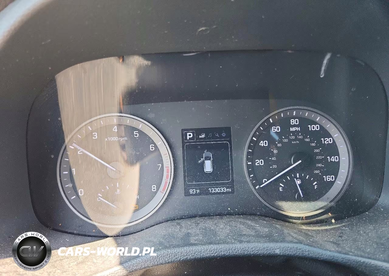 2018 Hyundai Tucson Se VIN:KM8J2CA43JU829121 - 9