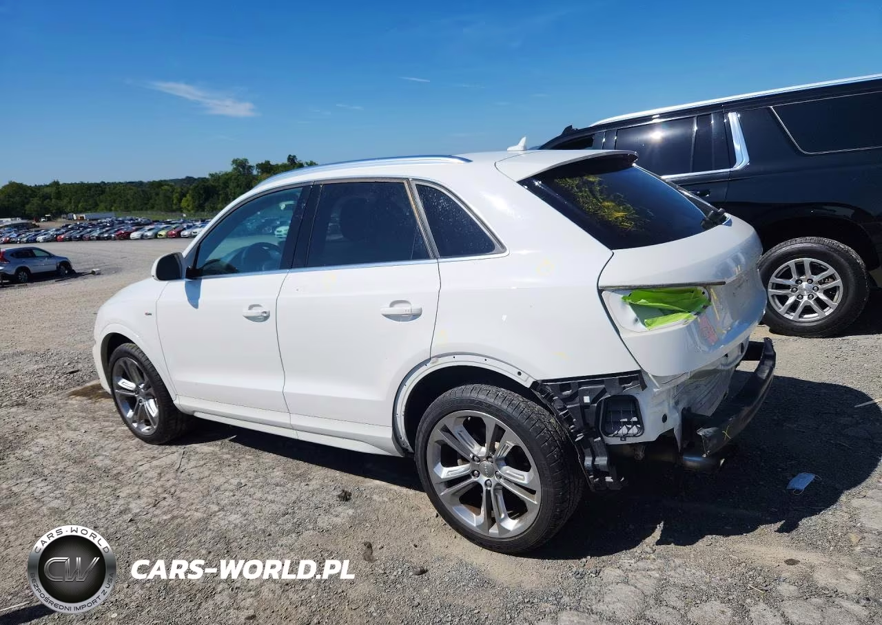 2018 Audi Q3 Premium Plus VIN:WA1JCCFS1JR030315 - 2