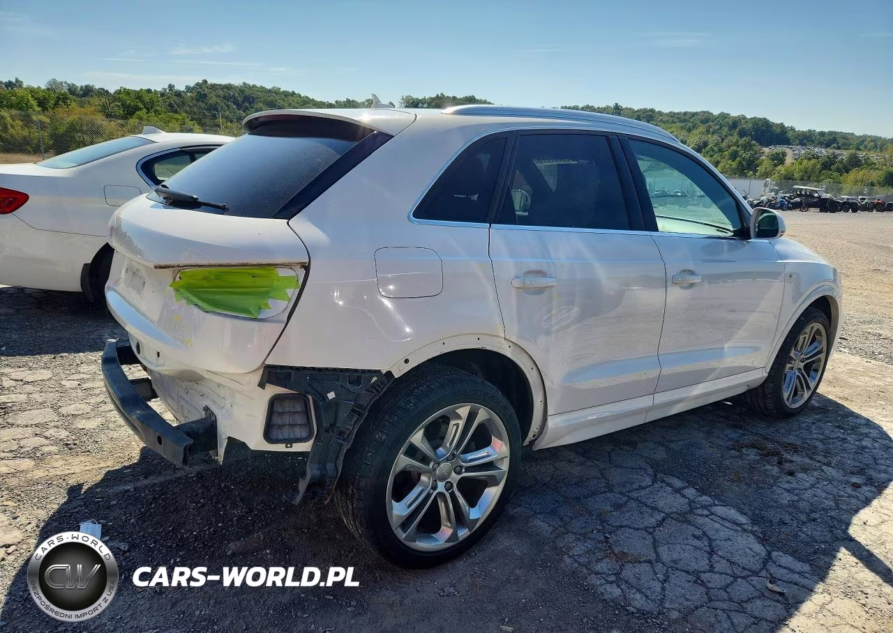 2018 Audi Q3 Premium Plus VIN:WA1JCCFS1JR030315 - 3