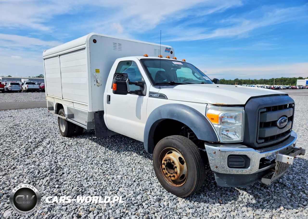 2016 Ford F550 Super Duty VIN:1FDUF5GY2GEA24737 - 4