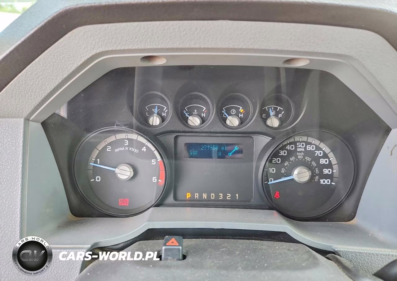 2016 Ford F550 Super Duty VIN:1FDUF5GY2GEA24737 - 9