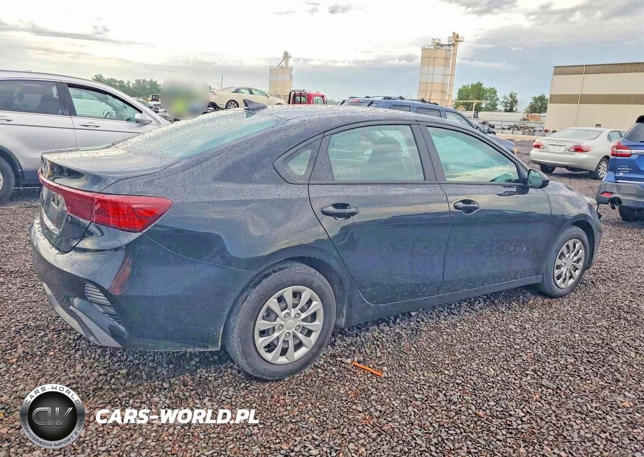 2024 Kia Forte Lx VIN:3KPF24AD2RE753272 - 3