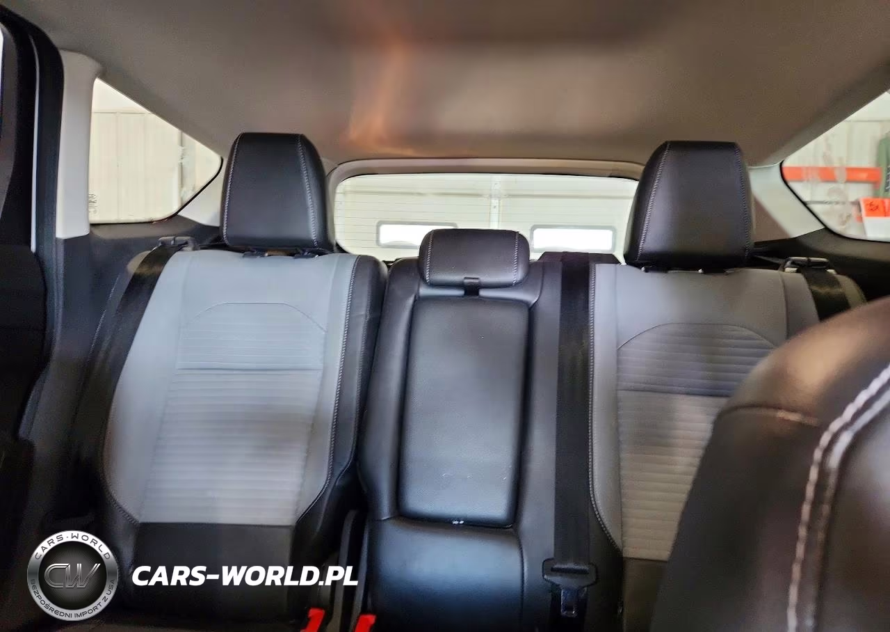 2018 Ford Escape Se VIN:1FMCU0GD9JUA52274 - 10
