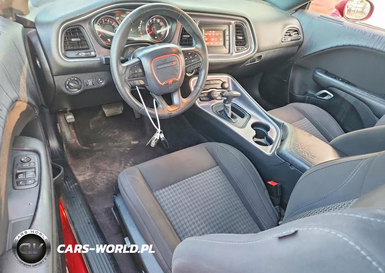 2017 Dodge Challenger Sxt VIN:2C3CDZAG4HH609122 - 8