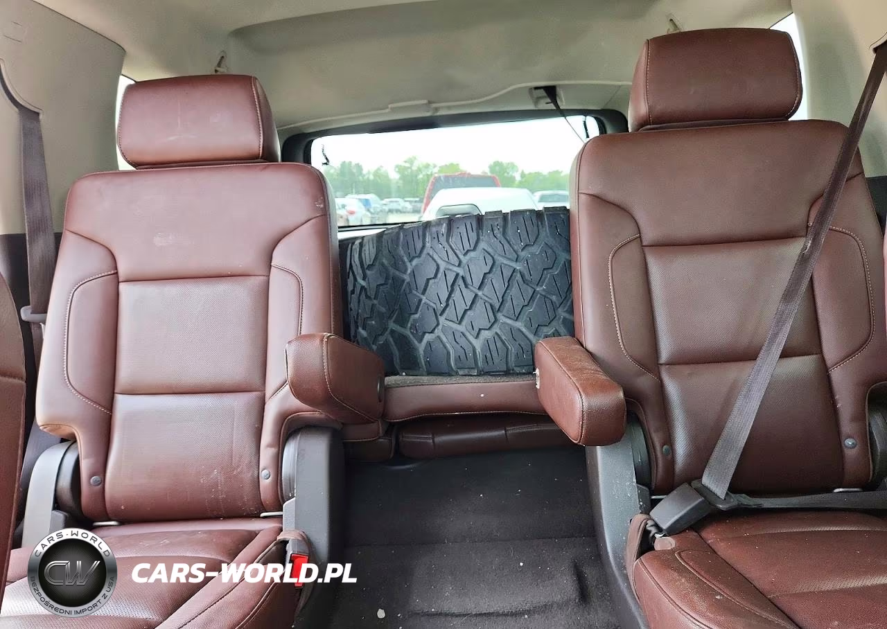 2019 Chevrolet Tahoe K1500 Premier VIN:1GNSKCKC8KR258591 - 10