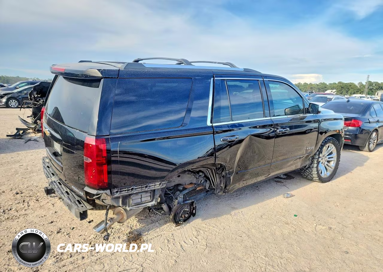 2019 Chevrolet Tahoe K1500 Premier VIN:1GNSKCKC8KR258591 - 3