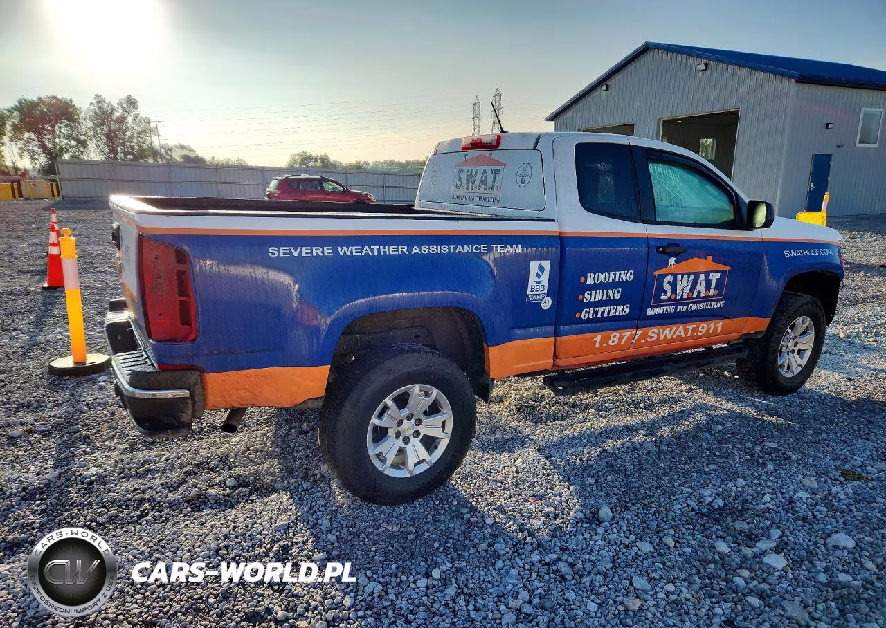 2019 Chevrolet Colorado VIN:1GCHSBEA8K1119471 - 3