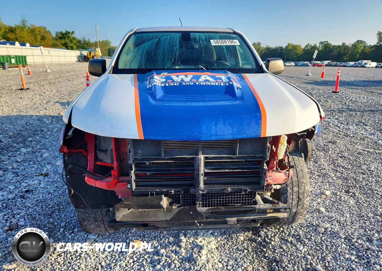 2019 Chevrolet Colorado VIN:1GCHSBEA8K1119471 - 5