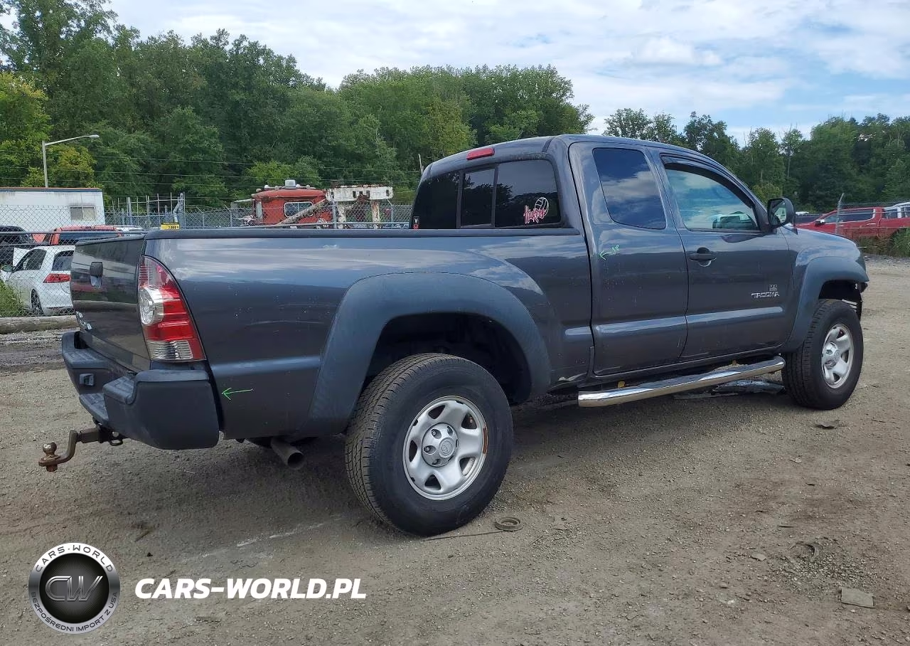2011 Toyota Tacoma Base VIN:5TFUX4EN3BX005728 - 3