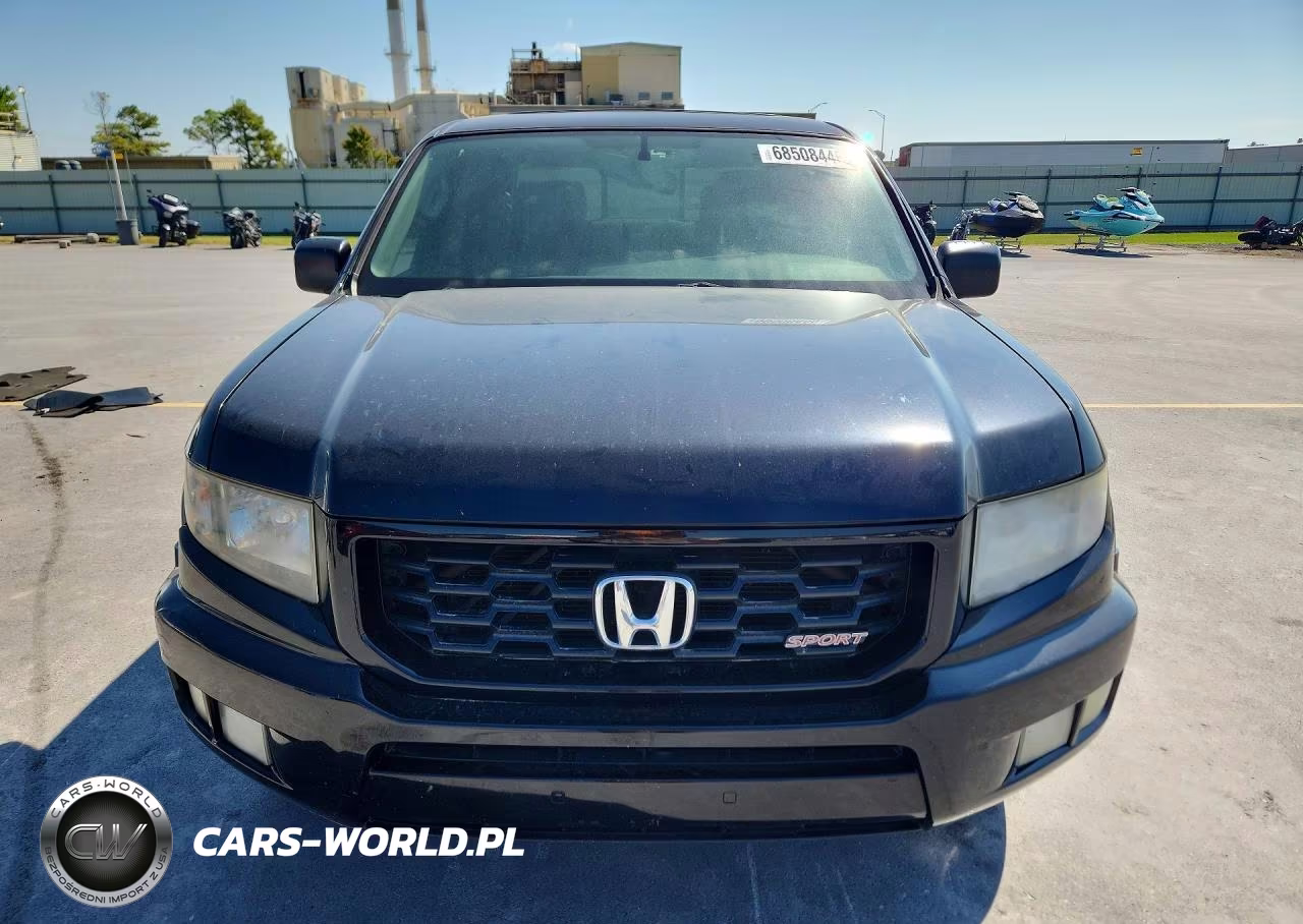 2013 Honda Ridgeline Sport VIN:5FPYK1F72DB018229 - 5