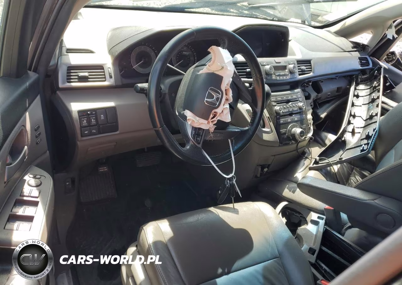 2013 Honda Odyssey Touring VIN:5FNRL5H99DB002139 - 8