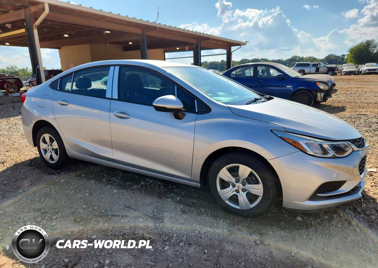 2018 Chevrolet Cruze Ls VIN:1G1BC5SM1J7166655 - 4