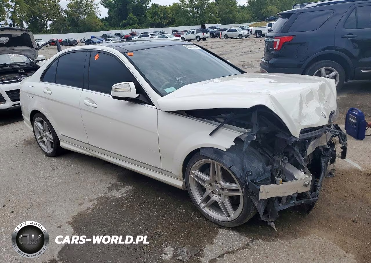 2009 Mercedes-Benz C 300 VIN:WDDGF54X59F240372 - 4