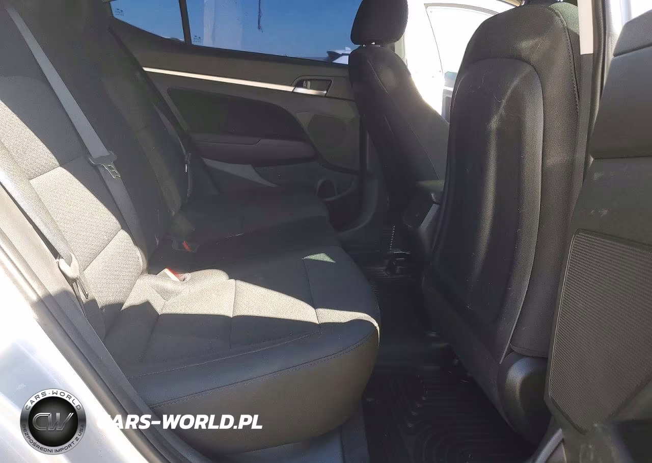 2019 Hyundai Elantra Sel VIN:5NPD84LF9KH483415 - 10