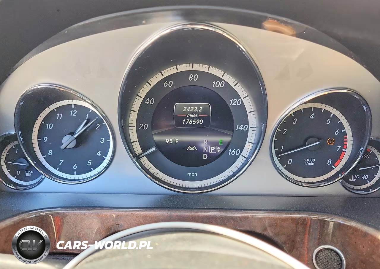 2013 Mercedes-Benz E 350 VIN:WDDHF5KB7DA739207 - 9
