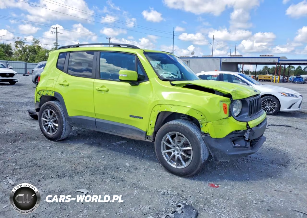 2017 Jeep Renegade Latitude VIN:ZACCJABBXHPF02213 - 4