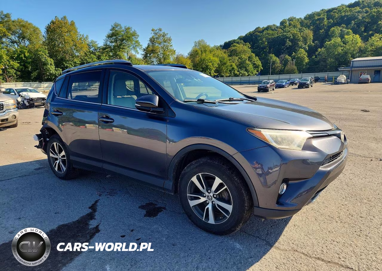 2018 Toyota Rav4 Xle VIN:JTMRFREV5JJ717472 - 4
