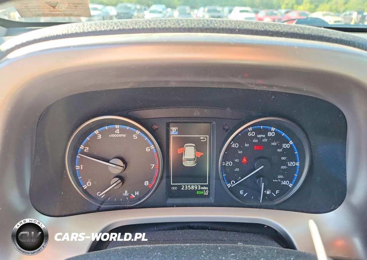 2018 Toyota Rav4 Xle VIN:JTMRFREV5JJ717472 - 9