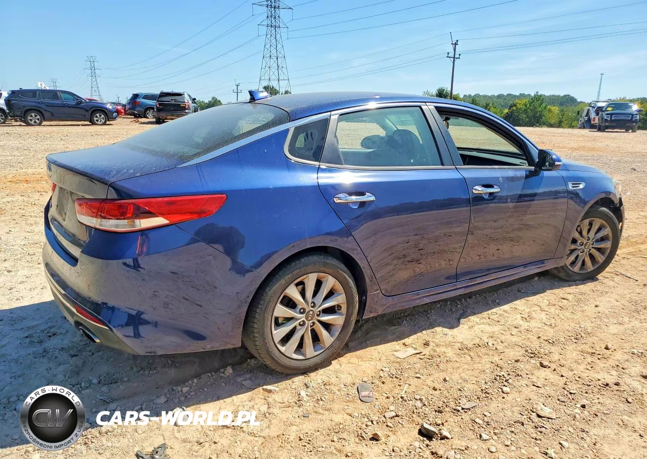 2017 Kia Optima Lx VIN:5XXGT4L34HG123345 - 3