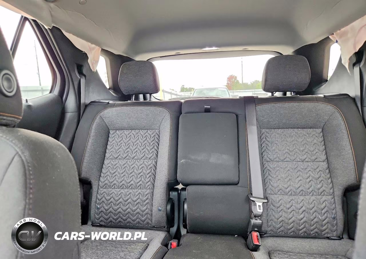 2023 Chevrolet Equinox Lt VIN:3GNAXUEG2PS133057 - 10