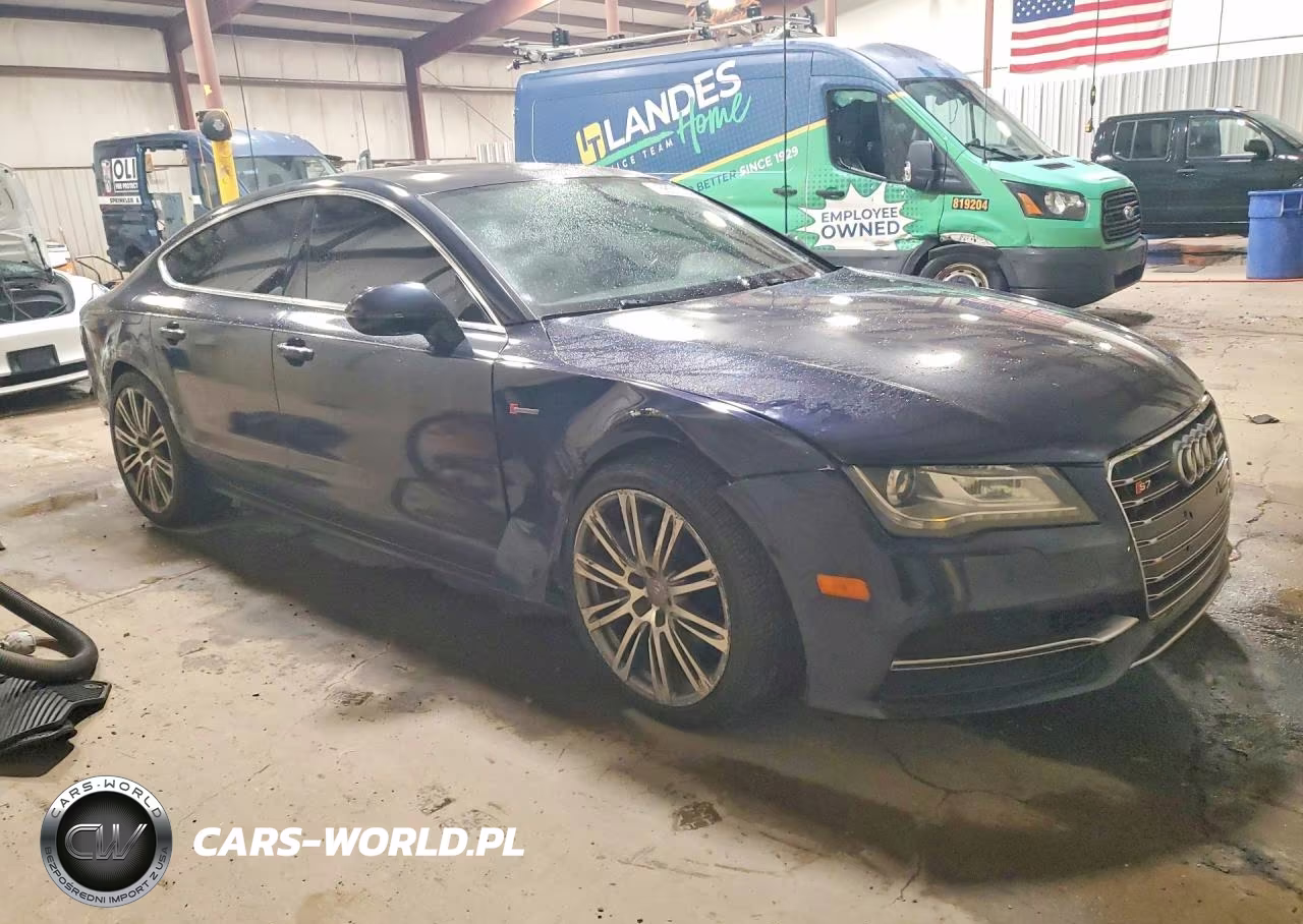 2013 AUDI A7 PREMIUM PLUS VIN:WAUYGAFC4DN061279 - 4