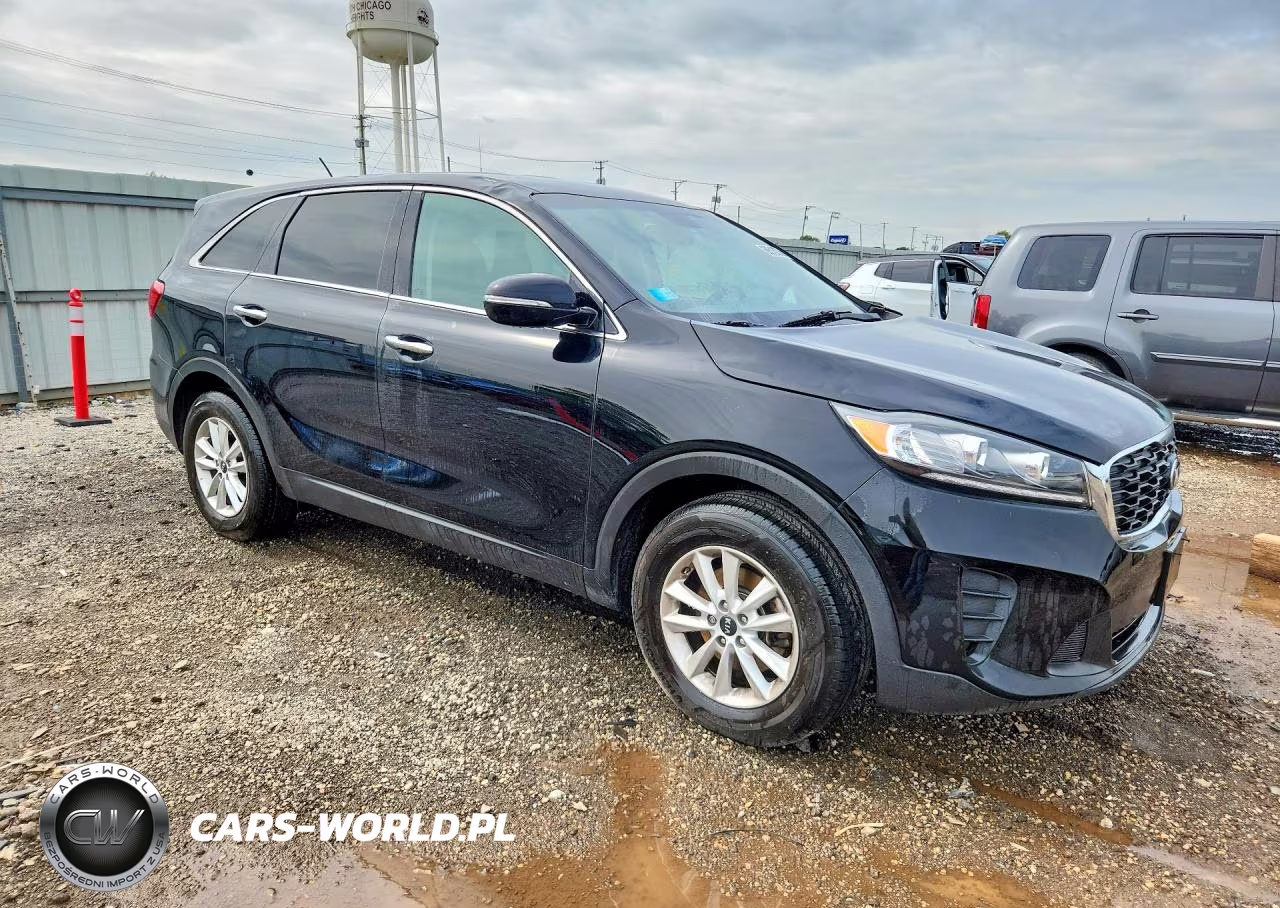 2019 Kia Sorento L VIN:5XYPG4A38KG533169 - 4