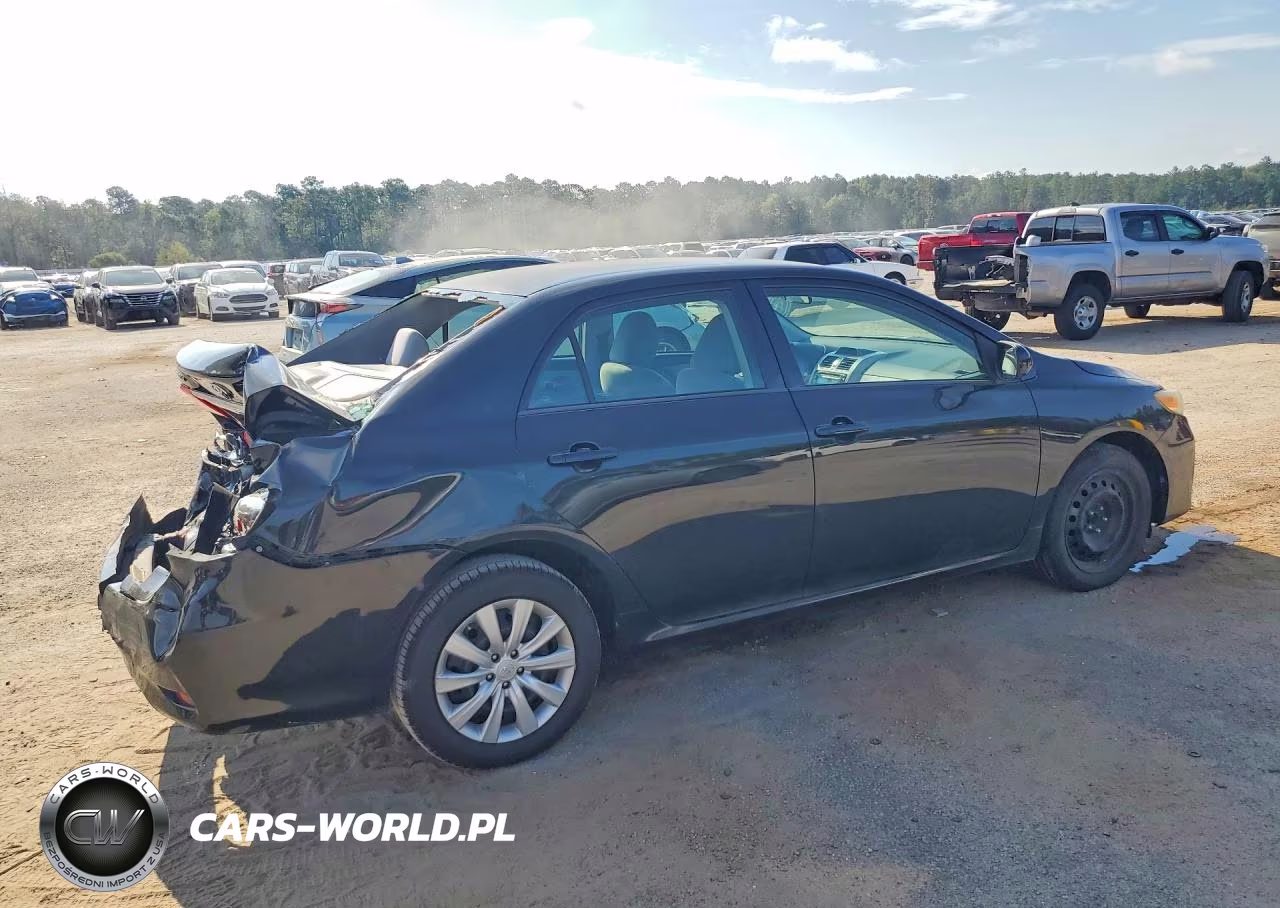 2012 Toyota Corolla Le VIN:5YFBU4EE1CP053079 - 3