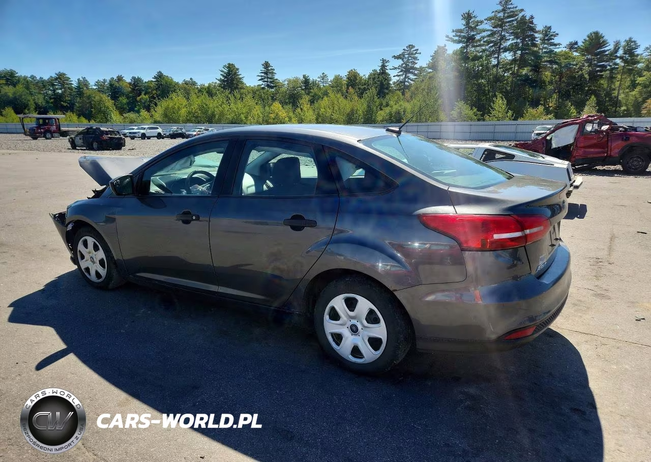 2017 Ford Focus S VIN:1FADP3E26HL326488 - 2