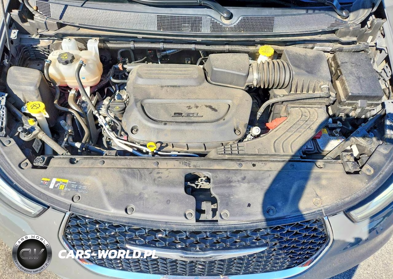 2025 Chrysler Pacifica Select VIN:2C4RC1BG6SR532327 - 12