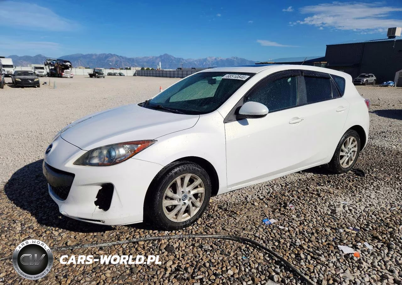 2013 Mazda 3 I