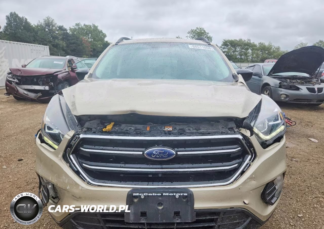 2018 Ford Escape Se VIN:1FMCU9GD9JUB44019 - 5